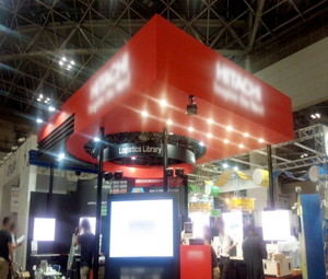 ビジネス系の展示会ブース施工事例2