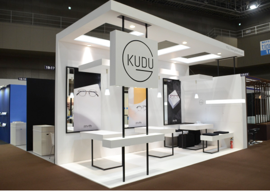 国際メガネ展の施工事例3